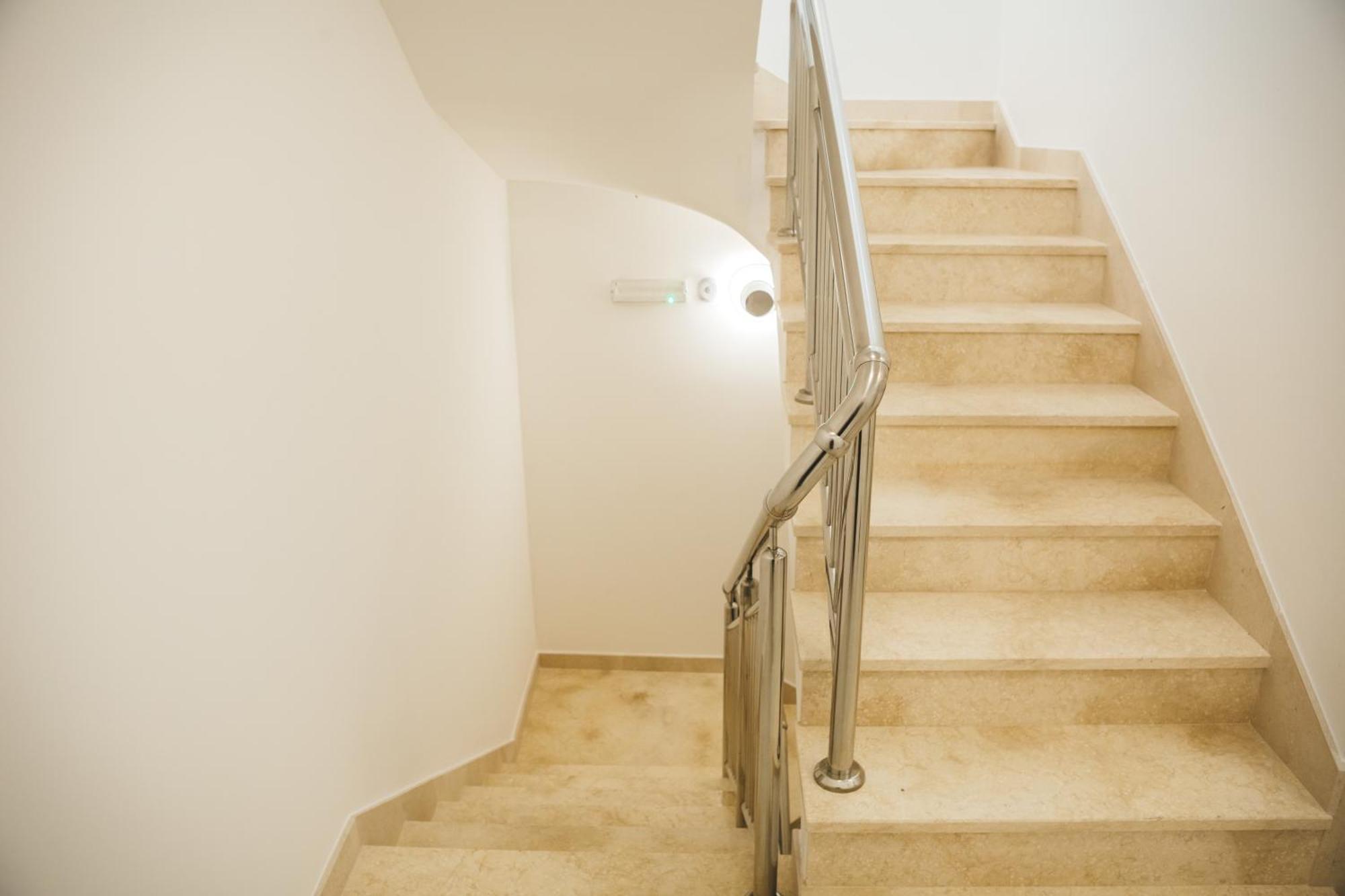 Elegant Studio Apartments Lasta Mostar Esterno foto