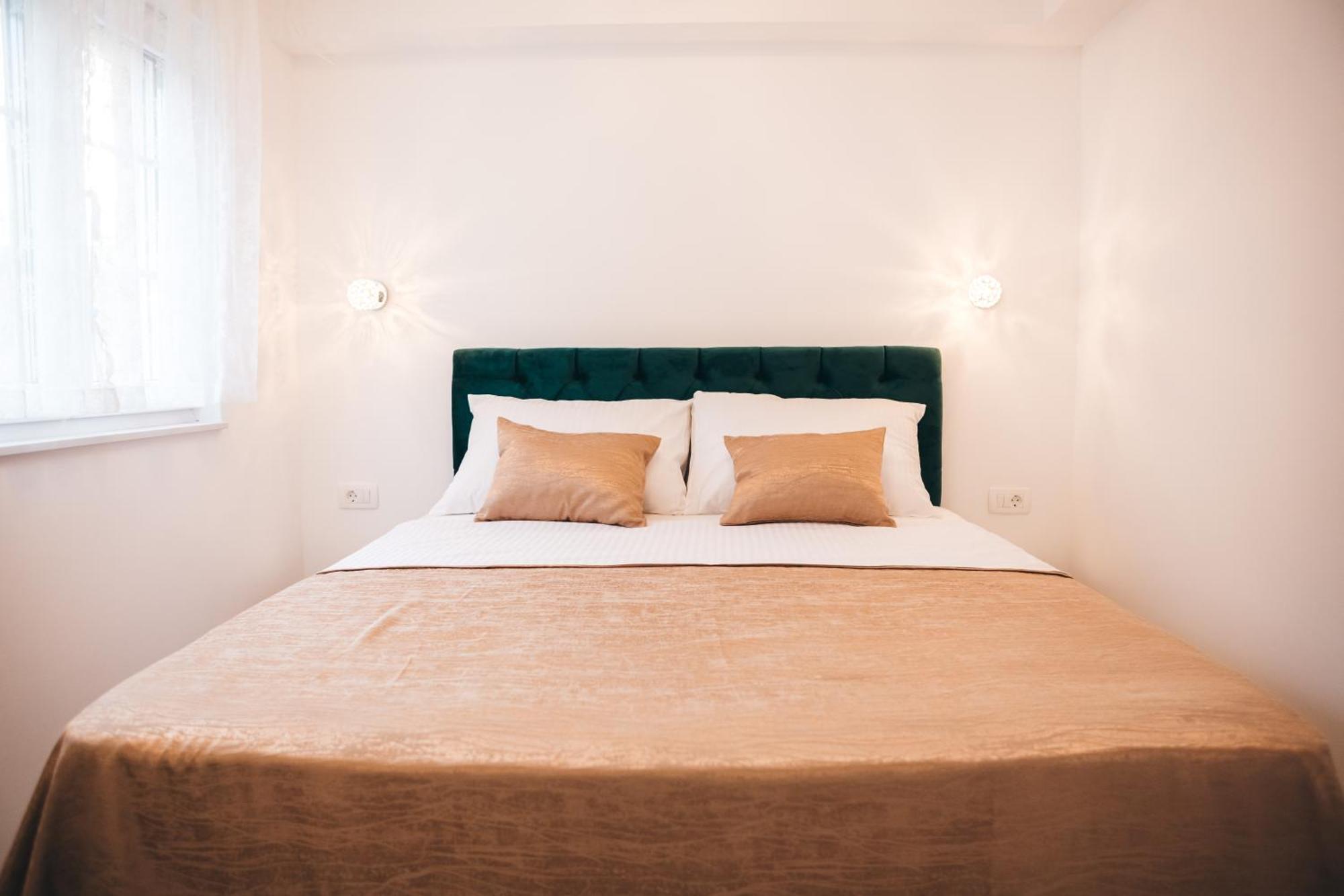 Elegant Studio Apartments Lasta Mostar Esterno foto