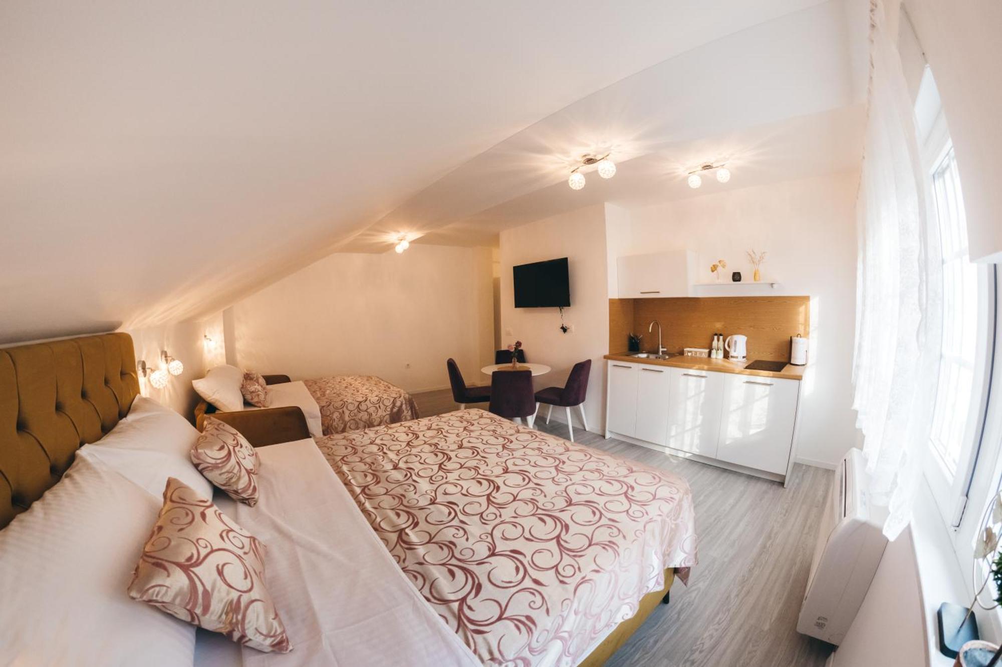 Elegant Studio Apartments Lasta Mostar Esterno foto