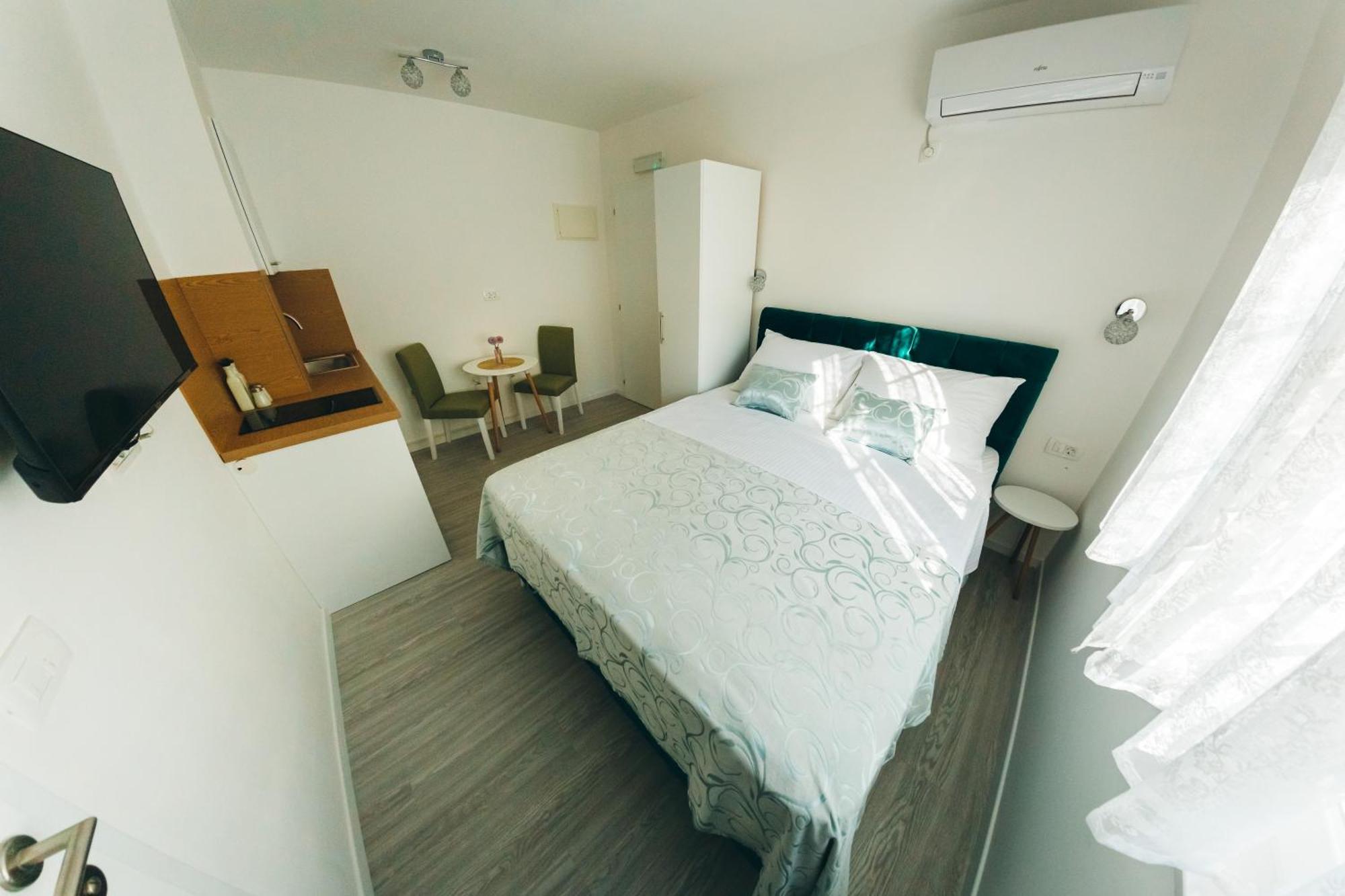 Elegant Studio Apartments Lasta Mostar Esterno foto